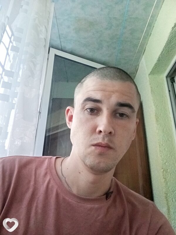 Олег, 28, Воронеже — анкета №1562360