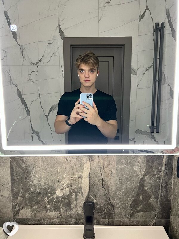 Кирилл, 23, Ростове-на-Дону — анкета №1562582