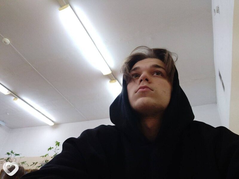 Максим, 26, Кировском — анкета №1563316