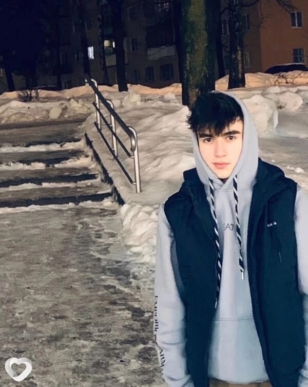 Anis, 22, Череповце — анкета №1563452