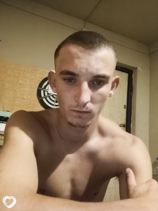 Алик, 24, Тобольске — анкета №1563798