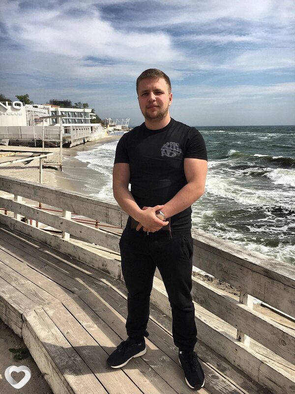 Арсений, 32, Евпатории — анкета №1564111