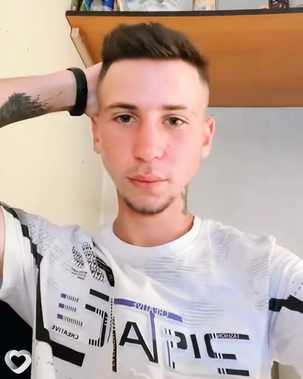Діма, 20, Вроцлав — анкета №1564698
