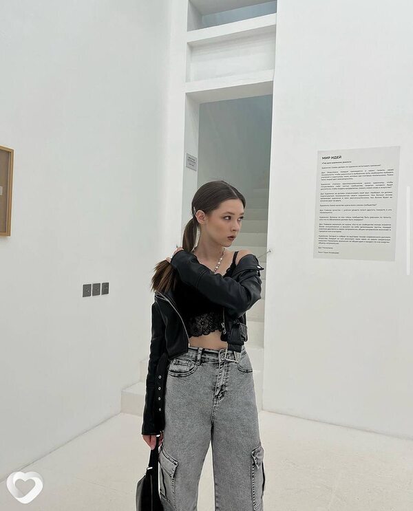 Арина, 24, Москве — анкета №1564973