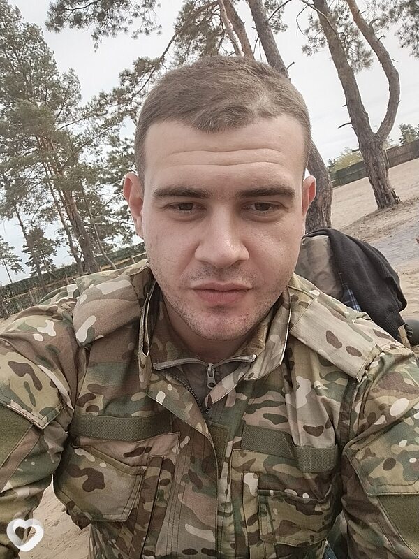Кирилл, 30, Луганске — анкета №1565203