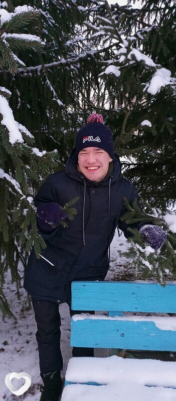 Руслан, 24, Череповце — анкета №1565152