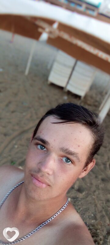 Евгений, 22, Усть-Лабинск — анкета №1565118