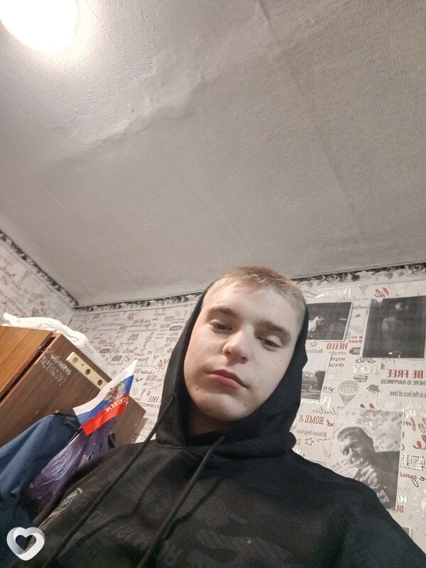 Влад, 20, Луганске — анкета №1565457