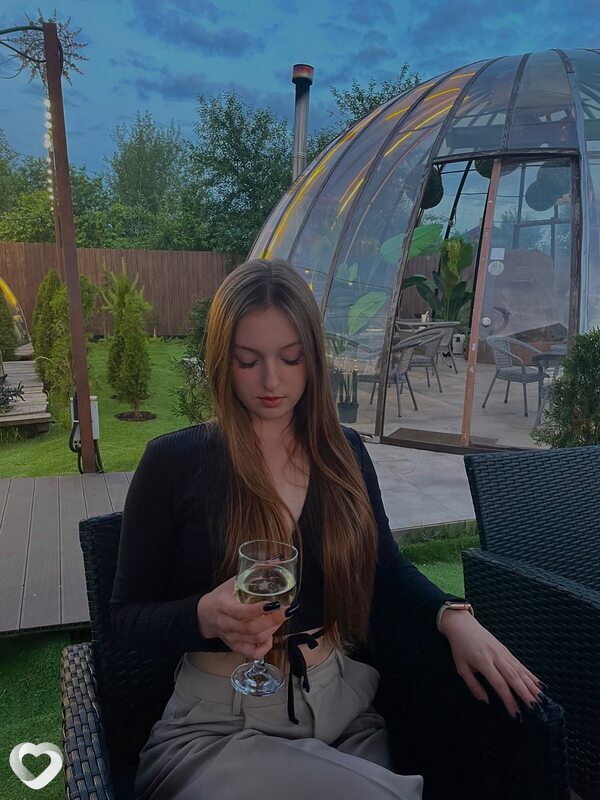 Анна, 21, Смоленске — анкета №1565526