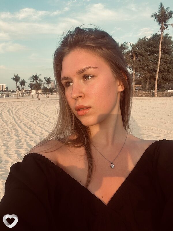 Виктория, 20, Екатеринбурге — анкета №1565802