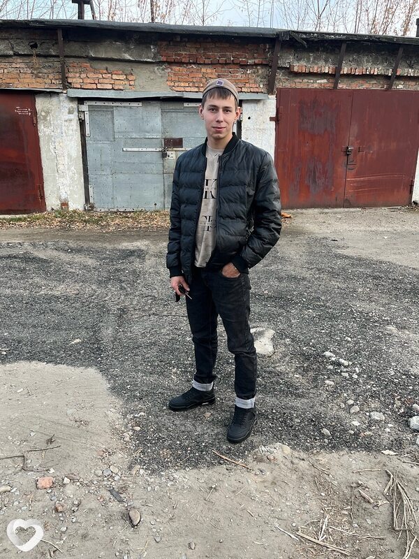 Кирилл, 24, Москве — анкета №1567425