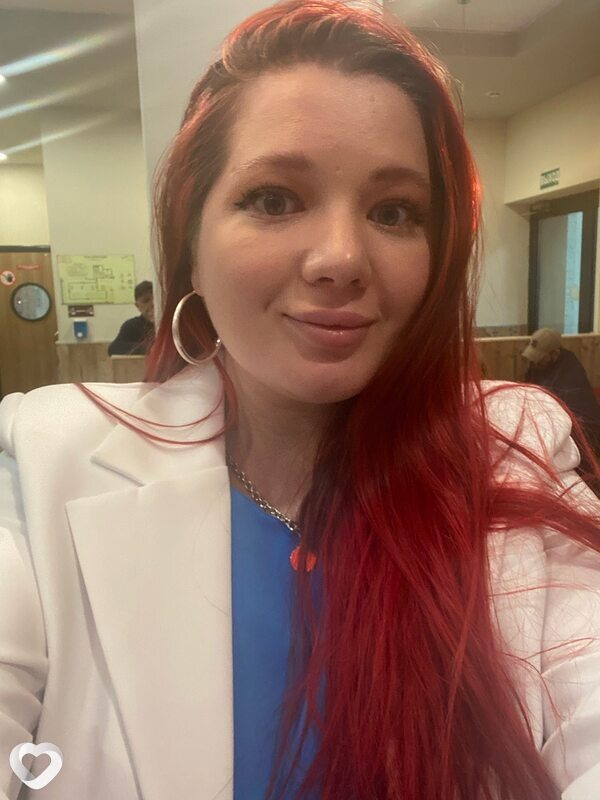 Вика, 25, Екатеринбурге — анкета №1567858