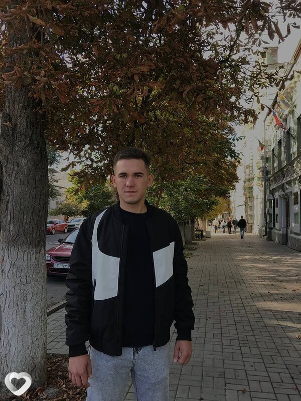 Вадим, 21, Москве — анкета №1567815