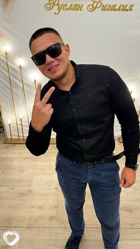 Данияр, 24, Москве — анкета №1568369