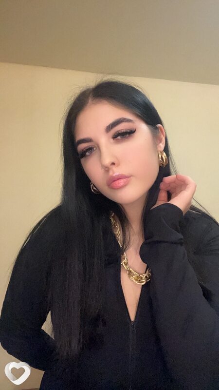 Вика, 22, Сочи — анкета №1568907