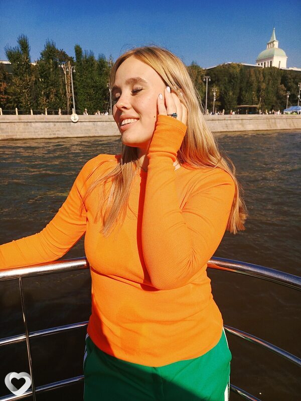Надежда, 21, Краснодаре — анкета №1569614