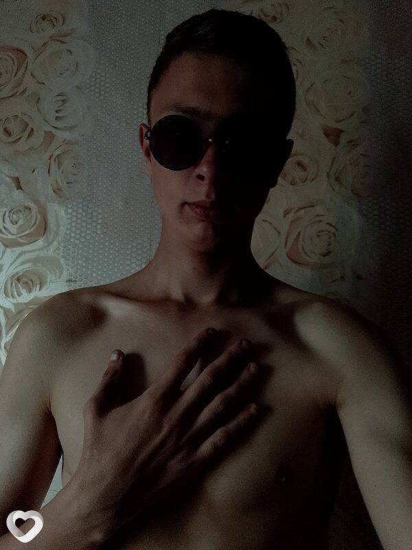 Александр, 20, Усть-Каменогорск — анкета №1570097