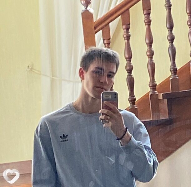 Александр, 22, Казани — анкета №1570324