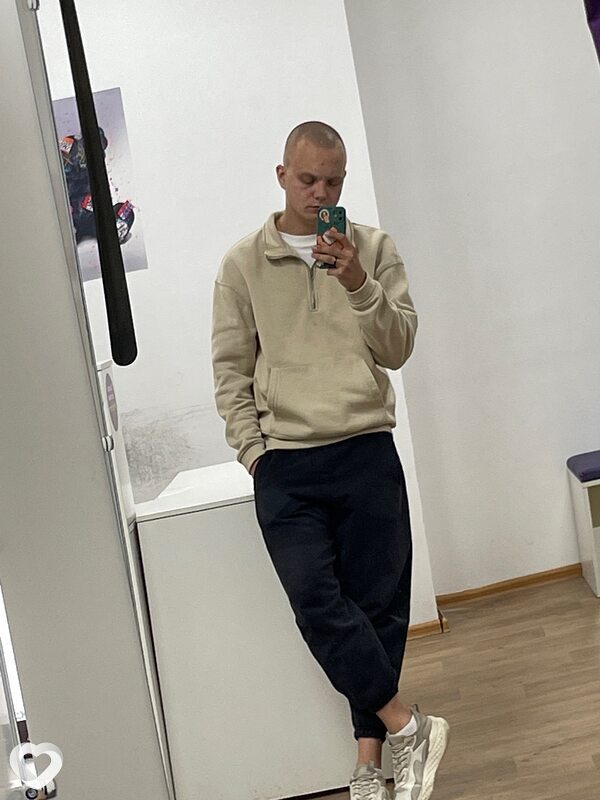 Дмитрий, 25, Москве — анкета №1570636