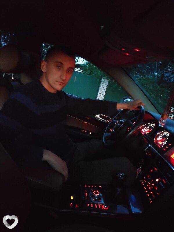 Алексей, 27, Пинске — анкета №1571180