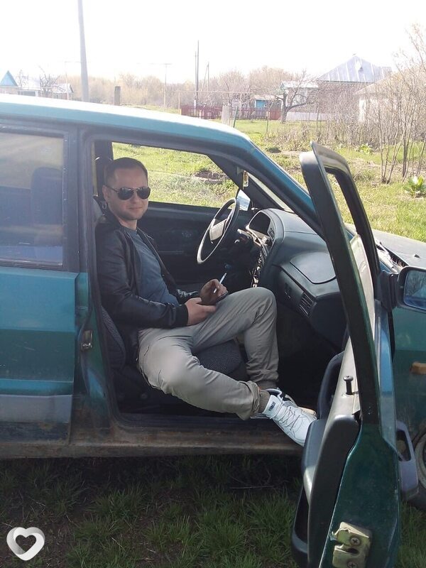 Дмитрий, 28, Старом Осколе — анкета №1571500