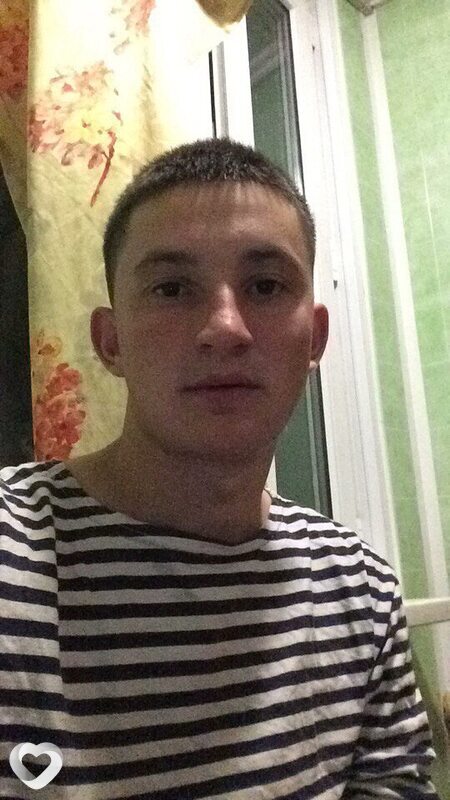 Kirill, 28, Фокине — анкета №1571567