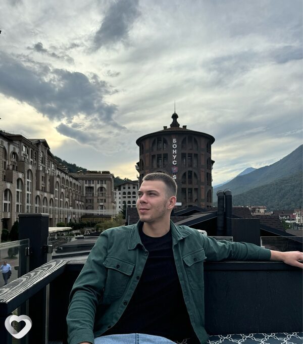 Danil, 27, Адлер — анкета №1571771