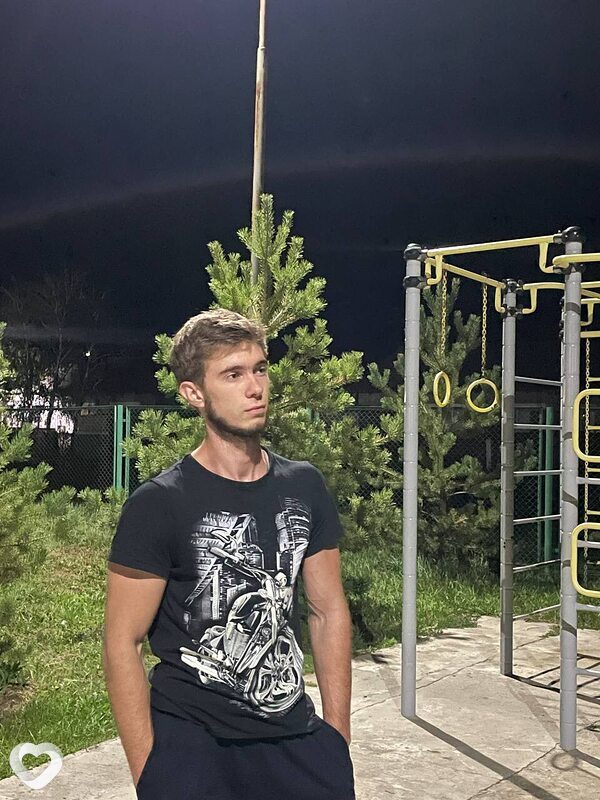 Юрий, 23, Павлодаре — анкета №1571474