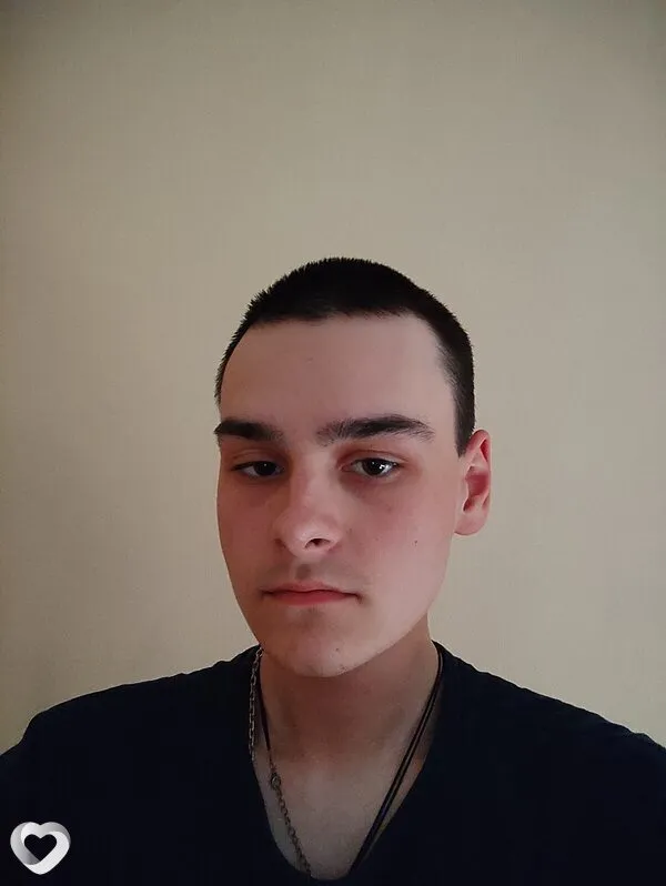 Иван, 20, Горно-Алтайске — анкета №1571674