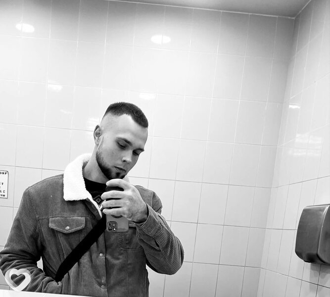 Максим, 23, Обнинске — анкета №1572041