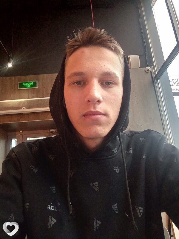 Алексей, 20, Улан-Удэ — анкета №1572408