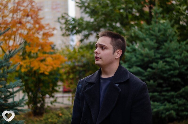 Александр, 21, Москве — анкета №1572860