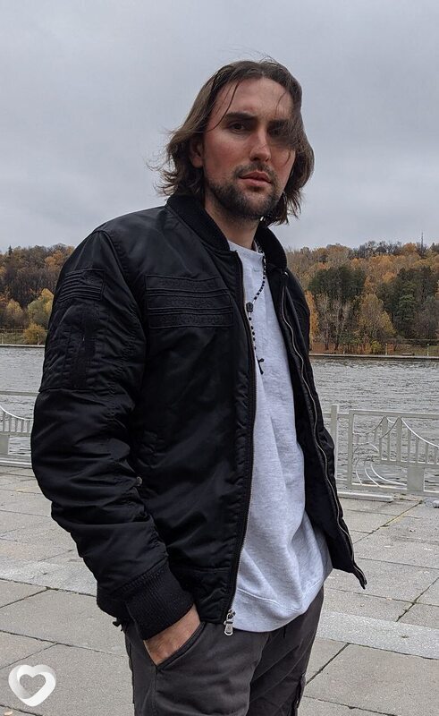 Максим, 26, Москве — анкета №1573030
