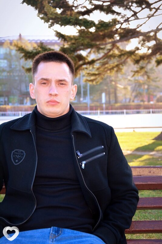 Дмитрий, 25, Уссурийске — анкета №1573377