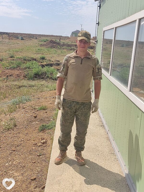 Михаил, 23, Ростове-на-Дону — анкета №1573322