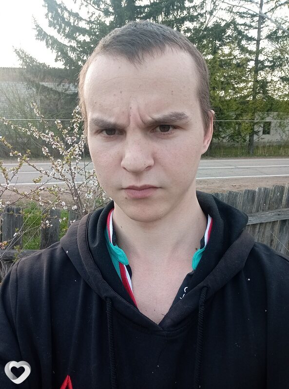 Александр, 25, Арсеньеве — анкета №1573686