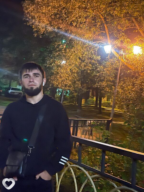 Камран, 24, Чехове — анкета №1574250