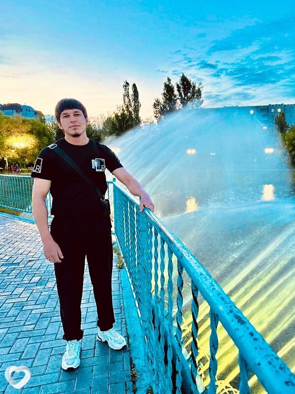 Рустам, 22, Абакане — анкета №1574167
