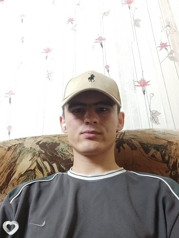 Комрон, Лабытнанги