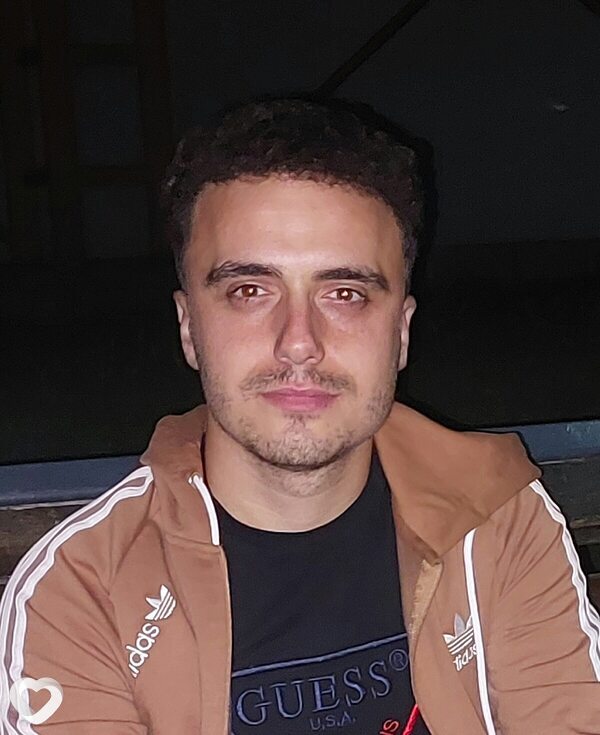 Laurentiu, 27, Dăbuleni — анкета №1574404