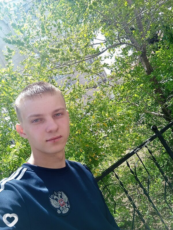 Илья, 20, Чите — анкета №1574934