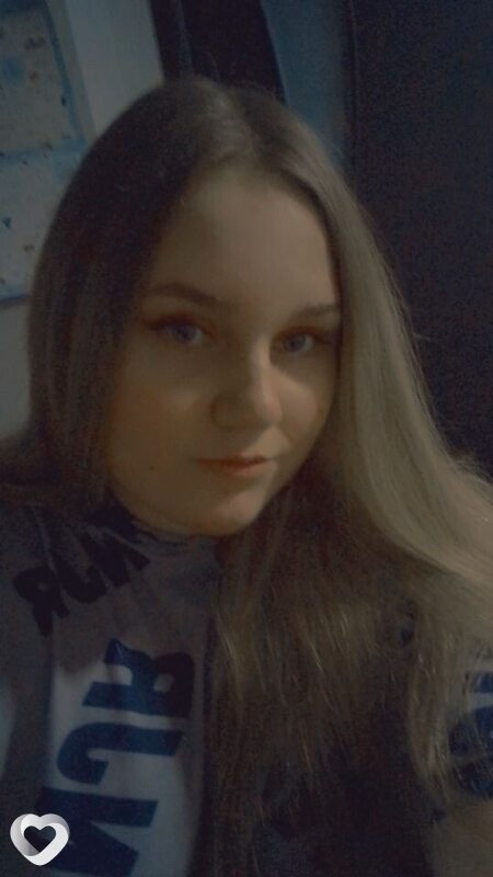 Нелли, 23, Барнауле — анкета №1576570