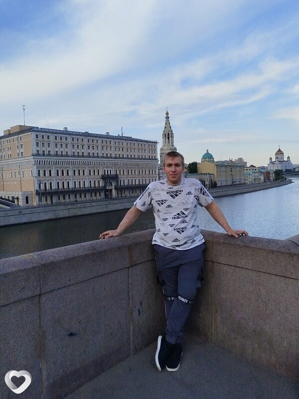 Максим, 26, Иванове — анкета №1576297