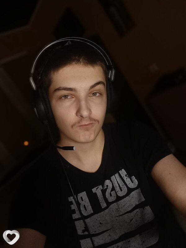 Стас, 20, Минске — анкета №1576691