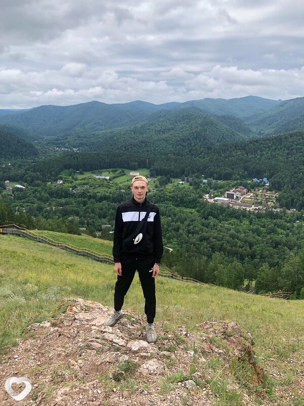 Михаил, 23, Томске — анкета №1576478