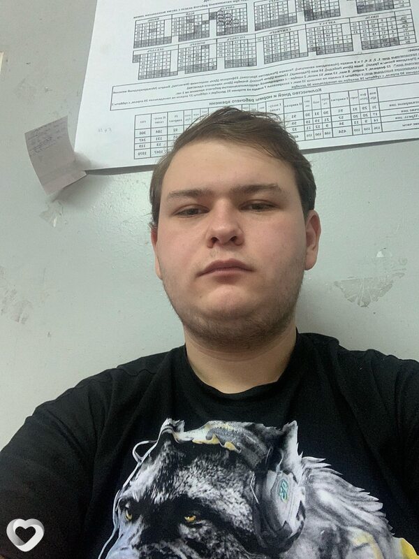 Сергей, 21, Энгельсе — анкета №1576873