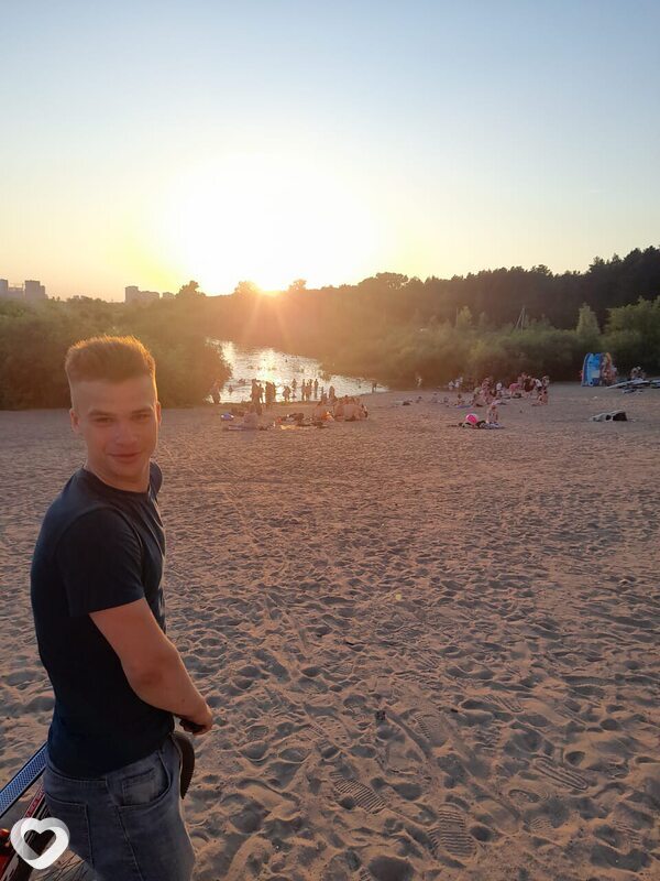 Александр, 24, Тюмени — анкета №1577173