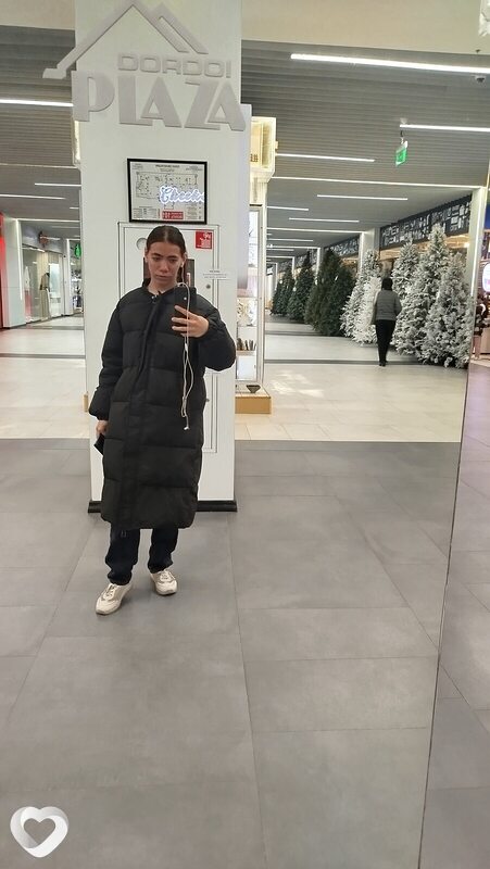 Алёна, 22, Бишкек — анкета №1577801