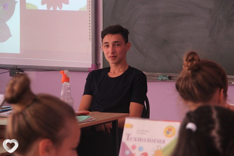 Денис, 22, Москве — анкета №1577595