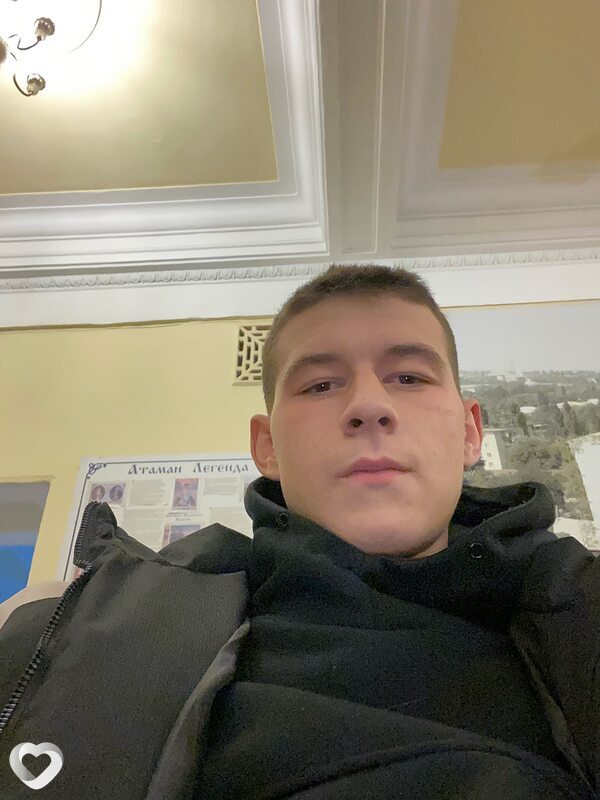 Александр, 21, Москве — анкета №1578976